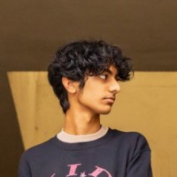 Tanuj Siripurapu headshot